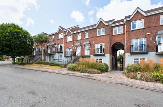 38 Whately Place, Kilmacud Road Upper, Stillorgan, Co. Dublin, Stillorgan, Co. Dublin - Click to view photos
