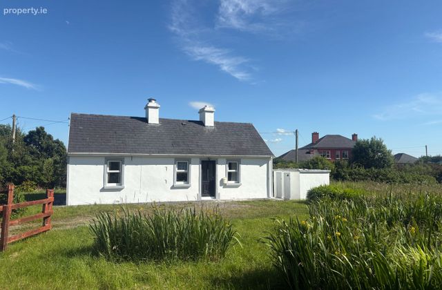 Knockaskeheen, Lisdoonvarna, Lisdoonvarna, Co. Clare - Click to view photos