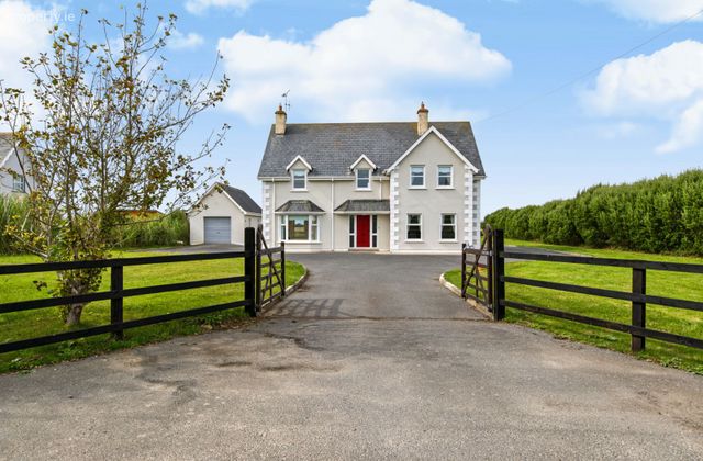 Oldtown, Tomhaggard, Co. Wexford - Click to view photos