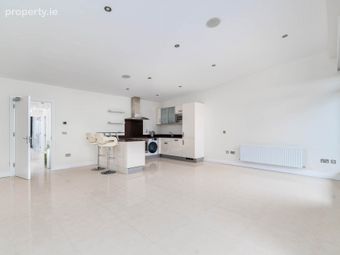 Apartment 23, Oak House, Carrickmines Green, Dublin 18, Co. Dublin, Carrickmines, Dublin 18 - Image 5