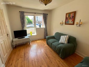 64 The Stables, Mill Road, Midleton, Co. Cork - Image 5