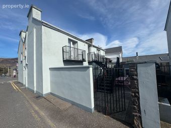 Apartment 4, 1 New Market Street, Cahersiveen, Co. Kerry - Image 2