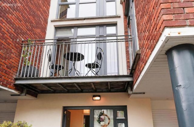 9 Beau Park Street, Clongriffin, Clongriffin, Dublin 13 - Click to view photos