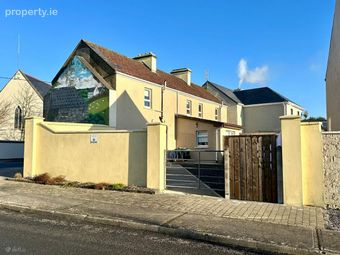 Yellow House , Bunnanaddan, Ballymote, Co. Sligo - Image 5
