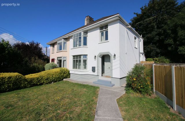 22 South Lodge, Ballinlough, Co. Cork - Click to view photos