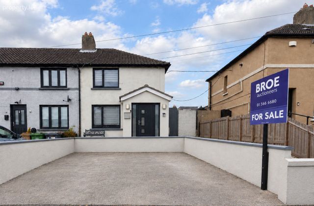 212 Clonard Road, Crumlin, Dublin 12 - Click to view photos