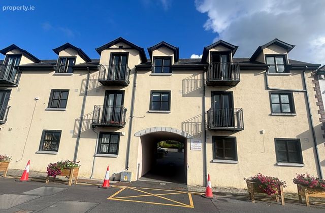 Apartment 7, Baker's Quay, The Quay, Tinnahinch, Graiguenamanagh, Co. Carlow - Click to view photos