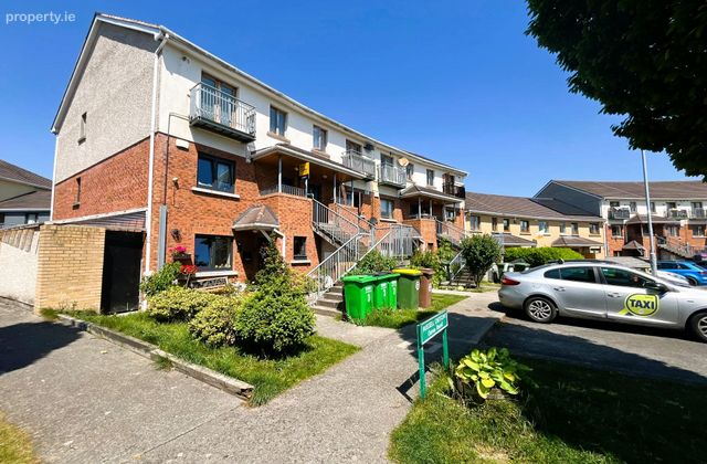 Russell Crescent, Tallaght, Dublin 24, Tallaght, Dublin 24 - Click to view photos