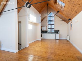 59 The Stables, Mill Road, Midleton, Co. Cork - Image 2