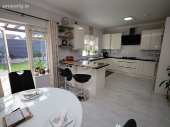 48 The Park, Janeville, Carrigaline, Co. Cork - Image 5