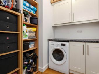 Apt 43, Glaslyn, Howth Road, Clontarf, Dublin 3, Clontarf, Dublin 3 - Image 4
