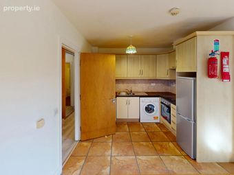 Apartment 12, The Mews, The Oaks, Classes Lake, Ballincollig, Co. Cork - Image 2