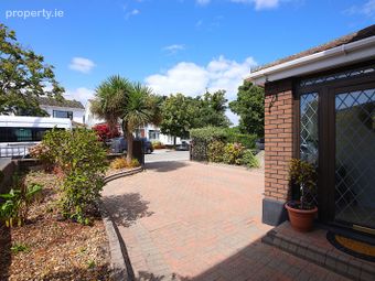 27 Thorndale Drive, Dublin 5, Artane, Dublin 5 - Image 2