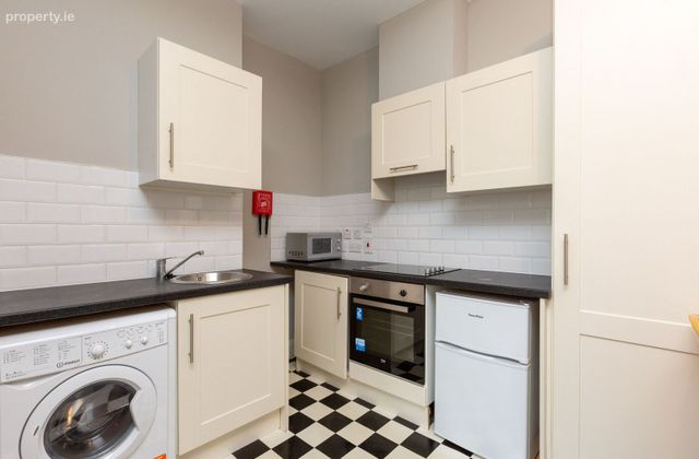 Flat 7 , 5 Dalymount, North Circular Road, Dublin 7 - Click to view photos