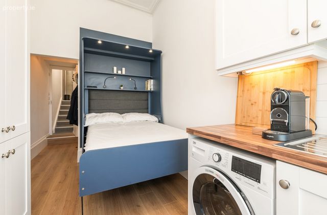 6 Windsor Terrace, Dun Laoghaire, Co. Dublin - Click to view photos