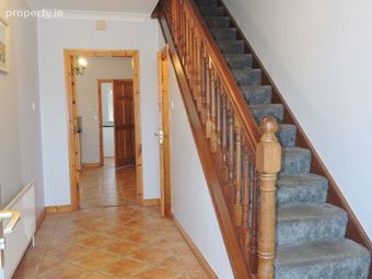 14 Cart&uacute;r M&oacute;r, Clybaun Road, Knocknacarra, Co. Galway - Image 2