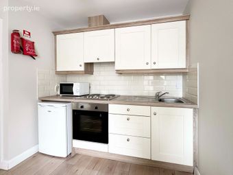 Apartment 5, 71 Cabra Road, Phibsborough, Dublin 7 - Image 5