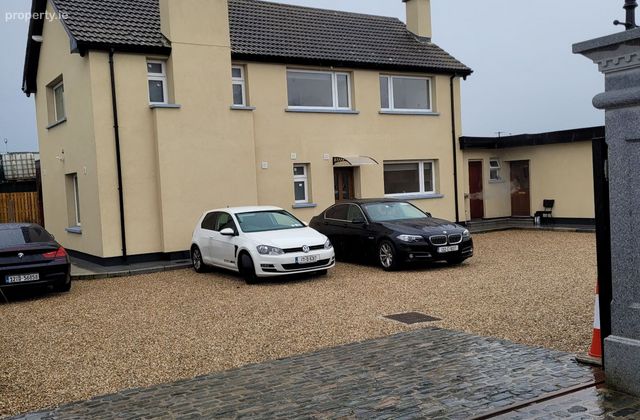 Brownsbarn, Kingswood, Dublin 22, Baldonnell, Dublin 22 - Click to view photos
