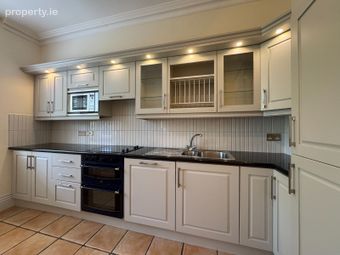 Apartment 9, Malton, 31/33 Merrion Road, Ballsbridge, Dublin 4 - Image 5