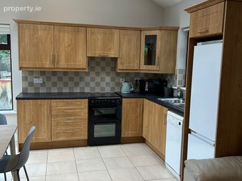 31 Greenfields Road, Newcastle, Galway, Newcastle, Co. Galway - Image 2