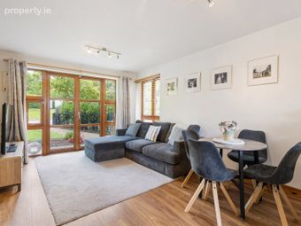 11 Belarmine Park, Stepaside, Dublin 18, Stepaside, Dublin 18 - Image 3
