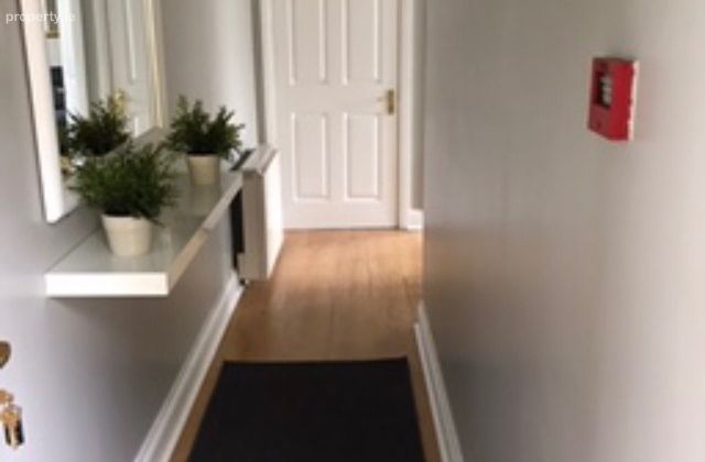 Upper Newcastle, Galway, Newcastle, Co. Galway - Click to view photos
