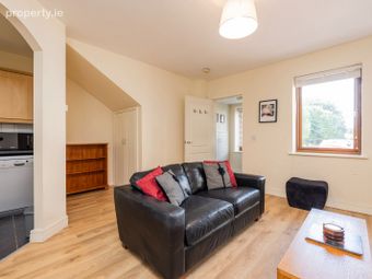 14 All Hallows Green, Griffith Avenue, Drumcondra, Dublin 9 - Image 4