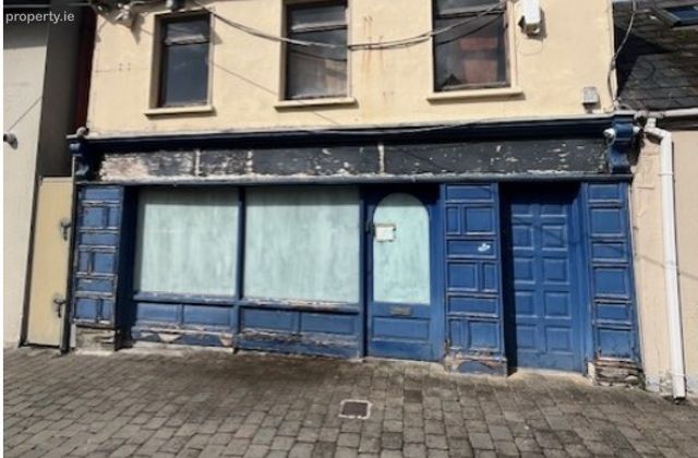 3, Hogans Lane, High St., Killarney, Co. Kerry - Click to view photos