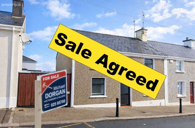 42 Robert Street, Mitchelstown, Mitchelstown, Co. Cork - Click to view photos
