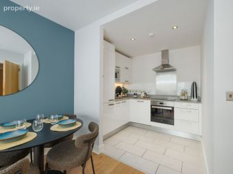 1 Bedroom, Central Park, D18 Xe00, Leopardstown, Dublin 18 - Image 5