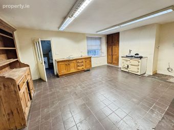 4 Saint James Place, Fermoy, Fermoy, Co. Cork - Image 4
