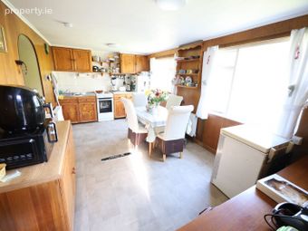 12 Saint Marys Terrace, Rockenham, Passage West, Co. Cork - Image 5