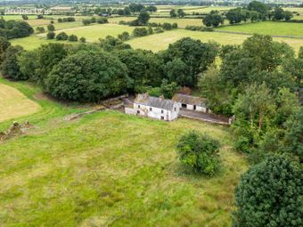 Doyle's Crossing On 1.4 Acres, Carrowmoney, Four Roads, Co. Roscommon - Image 2