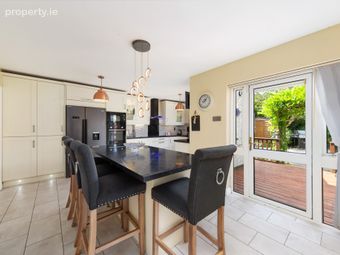 84 Castle Riada Drive, Lucan, Co.dublin, Lucan, Co. Dublin - Image 4