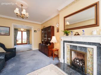 5 Fonthill Court, Rathfarnham, Willbrook, Dublin 16 - Image 5