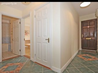 Apartment ,greenview Court,glencairin,dooradoyle,limerick, Dooradoyle, Co. Limerick - Image 5