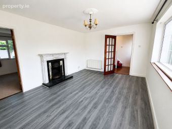 28 Castle Close Drive, Blarney, Starch Hill, Co. Cork - Image 2