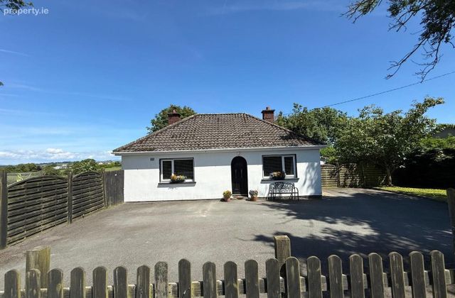 The Cottage, Brittas, Grangebellew, Clogherhead, Co. Louth - Click to view photos