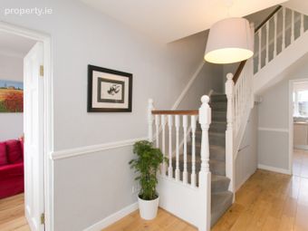 128 Lakelands Close, Stillorgan, Co Dublin, Stillorgan, Co. Dublin - Image 2