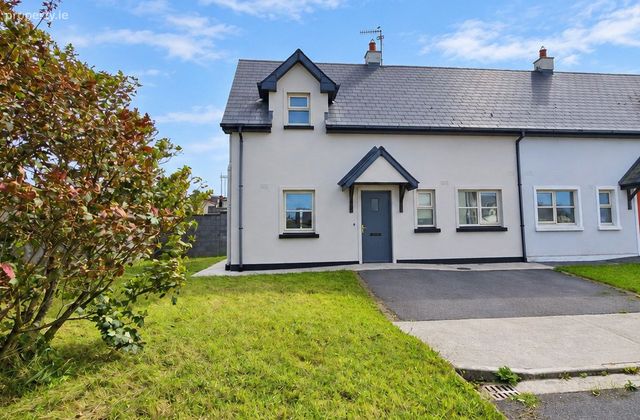 28 Cluain Uilinn, Spanish Point Road, Miltown Malbay, Co. Clare, Miltown Malbay, Co. Clare - Click to view photos
