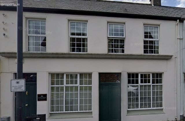 New Antrim Street, Castlebar, Co. Mayo - Click to view photos