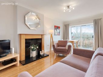 68 Parklands Court, Firhouse, Dublin 24 - Image 4