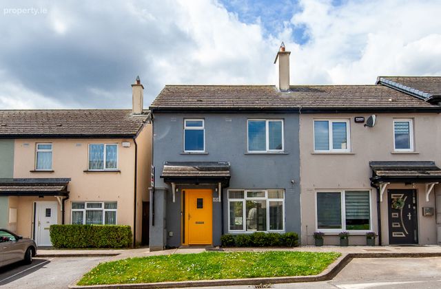 30 Bremore Pastures Crescent, Balbriggan, Balbriggan, Co. Dublin - Click to view photos