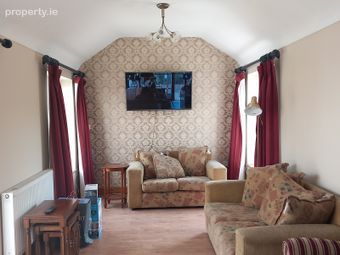 Flat At 4 Coopers Place, Castlebellingham, Co. Louth