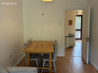 10 Kingshall, Chapelizod, Dublin 20 - Image 5