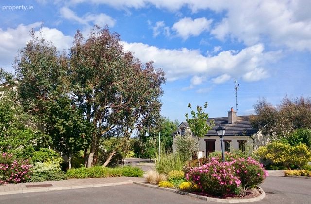 Morriscastle Village, Kilmuckridge, Co. Wexford - Click to view photos