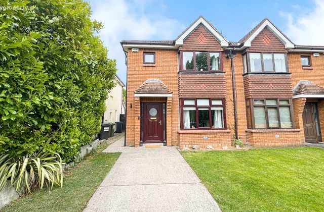 8 Glenbourne View, Leopardstown Valley, Leopardstown, Dublin 18 - Click to view photos