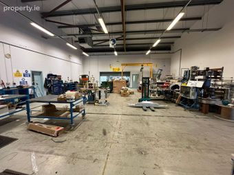 East Park, Smithstown, Shannon, Co. Clare, V14na78., Shannon, Co. Clare - Image 4