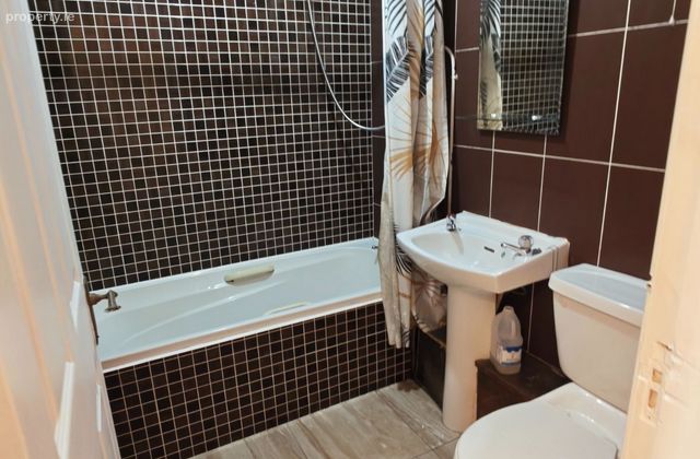 Apartment, Keizer House, Waterford City Centre, Co. Waterford - Click to view photos