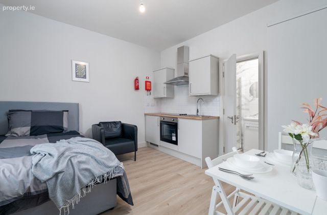 Botanic Road, Glasnevin, Dublin 9 - Click to view photos